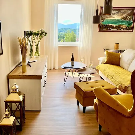 Apartment Cobena Jelenia Gora